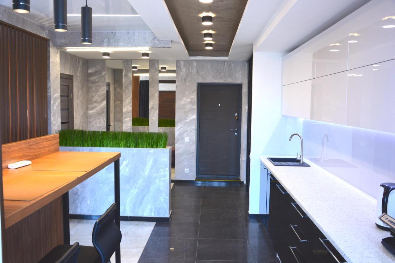 River Park Apartments นิปโปร ภายนอก รูปภาพ